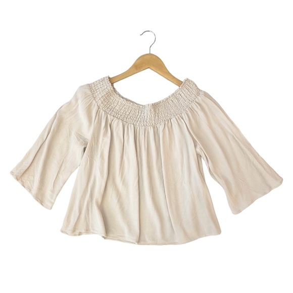 Aritzia Talula White Marcilly Off The Shoulder Top - Picture 4 of 16